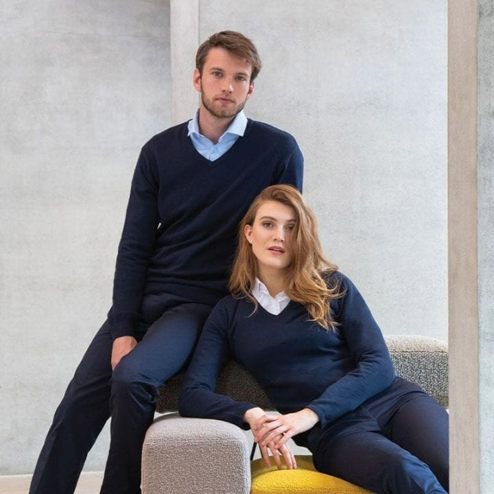 Custom branded workwear clothing from Smart Design UK. We supply branded workwear across Kent, including Ashford, Whitstable, Folkestone and more.