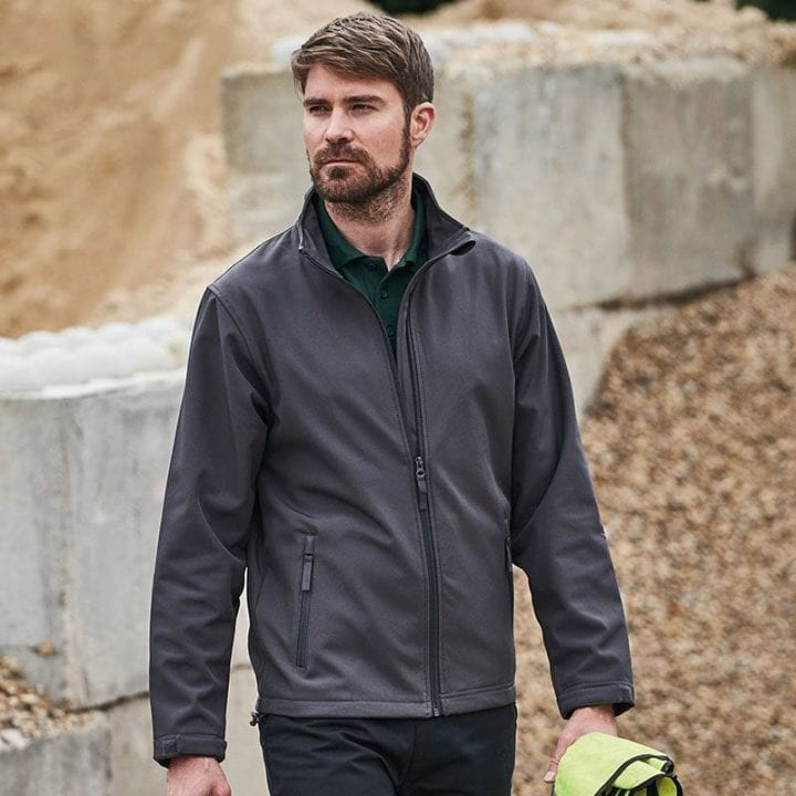 Custom branded workwear clothing from Smart Design UK. We supply branded workwear across Kent, including Ashford, Whitstable, Folkestone and more.