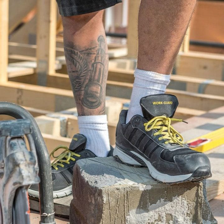 Custom branded workwear clothing from Smart Design UK. We supply branded workwear across Kent, including Ashford, Whitstable, Folkestone and more.