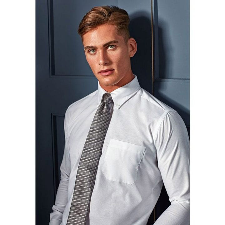 Custom branded workwear clothing from Smart Design UK. We supply branded workwear across Kent, including Ashford, Whitstable, Folkestone and more.